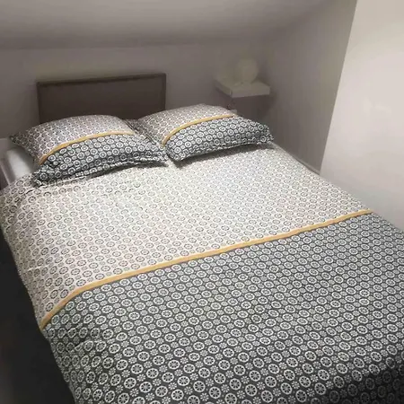 Appart Cosy Annoeullin - Proche Toutes Commodites Exterior photo